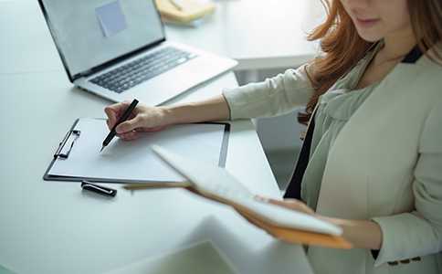 ?？谄髽I(yè)所得稅匯算清繳與辦理要點(diǎn)