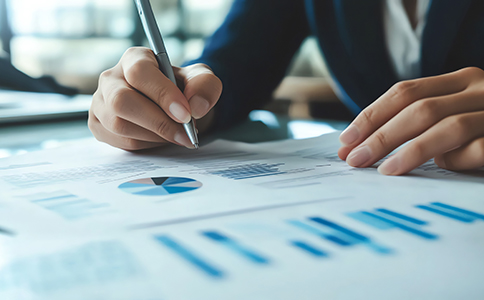 ?？谧N公司需要什么手續(xù)和證件？