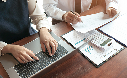 ?？谛∫?guī)模公司注冊