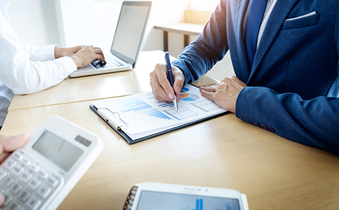 ?？谑称饭咀曰緱l件