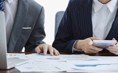 注冊(cè)資金過(guò)高或過(guò)低的影響