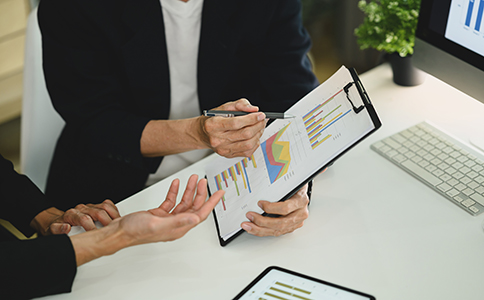 ?？谧?cè)有限公司的時(shí)間與費(fèi)用