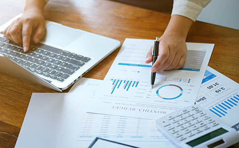 ?？诙悇?wù)變更