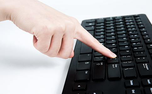 ?？谧N公司費用