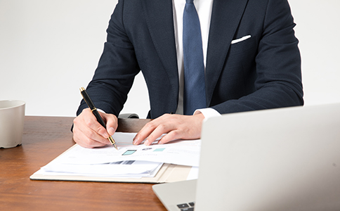 ?？谧?cè)貿(mào)易公司的具體流程