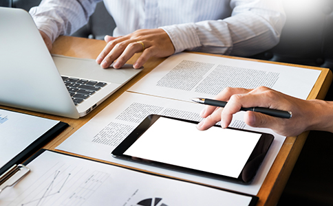 ?？诠ど套?cè)的基本流程