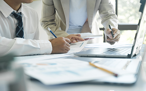 ?？谑泄ど套陨陥?bào)