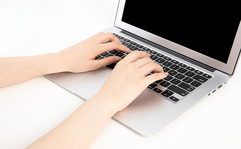 選擇?？诖碜?cè)公司時(shí)的注意事項(xiàng)