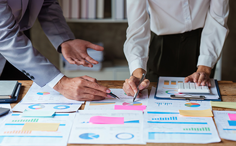 ?？谛∫?guī)模納稅人報(bào)稅所需的主要材料