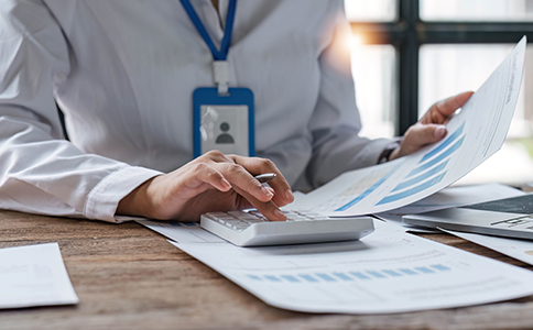 ??趥€(gè)體工商戶營(yíng)業(yè)執(zhí)照注冊(cè)的基本要求 海口個(gè)體工商戶營(yíng)業(yè)執(zhí)照注冊(cè)的基本要求