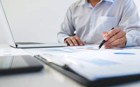 ?？诖碜酝赓Y公司的流程