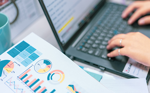 ?？诠驹黾訕I(yè)務(wù)范圍的時間與費用