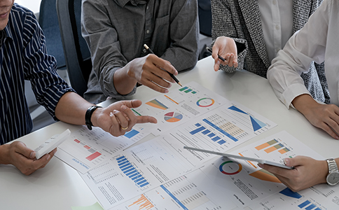 ?？谠黾幼?cè)資本流程的核心步驟